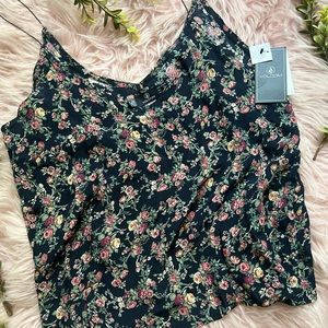 Volcom cami size small